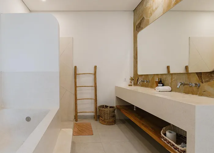 Villa Mata Biru By Betterplace *